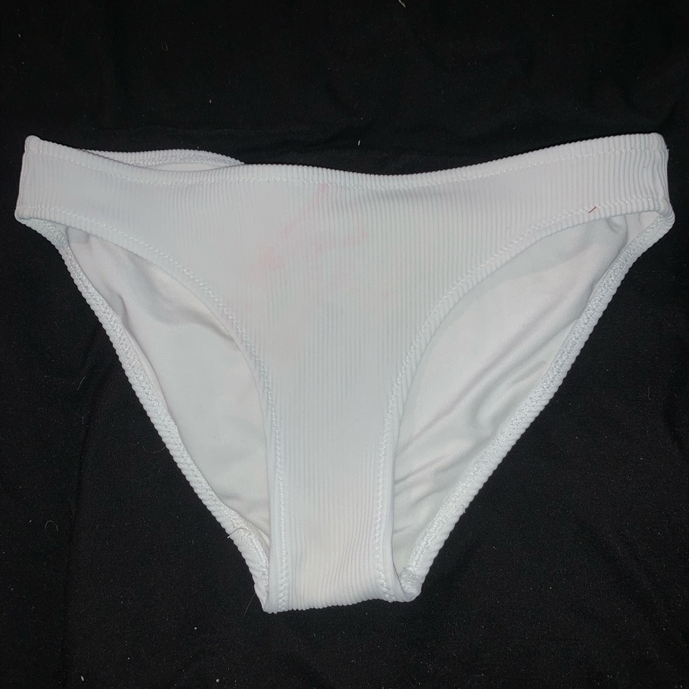Bikini bottoms